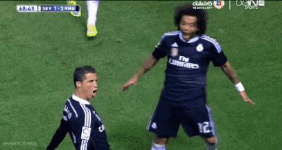 c罗进球庆祝招牌动作图片,c罗招牌庆祝动作视频