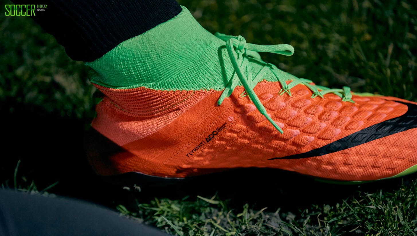 毒牙利刃3篮球鞋测评,毒蜂3ag超顶足球鞋测评