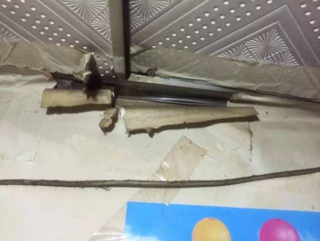 外国小鲜肉只花400元竟然租到了北京二环的房子,然而刚拿到房子的瞬间却差点哭了出来