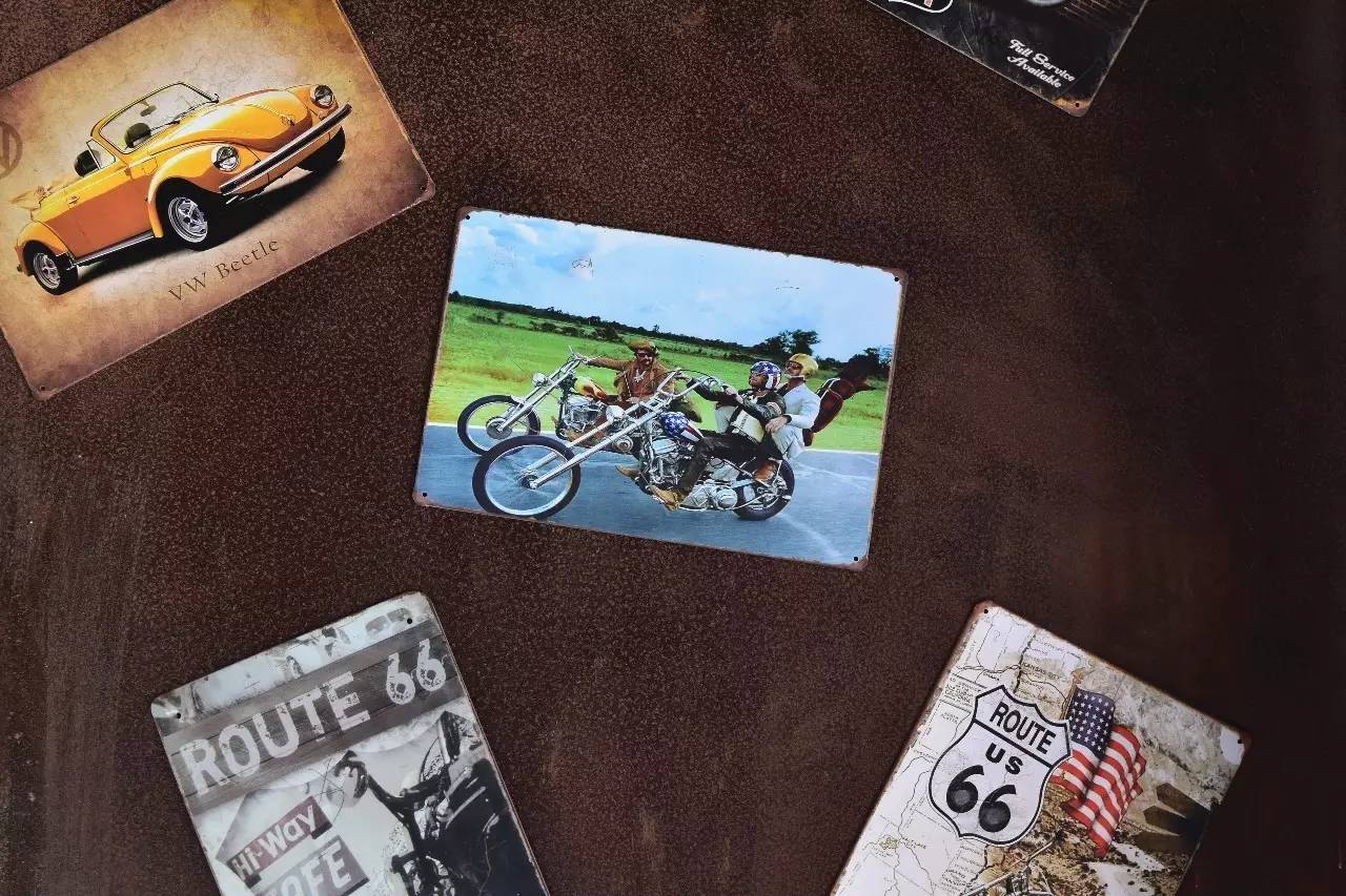 带一个名字里有字母Y的朋友来这家店就送钱！