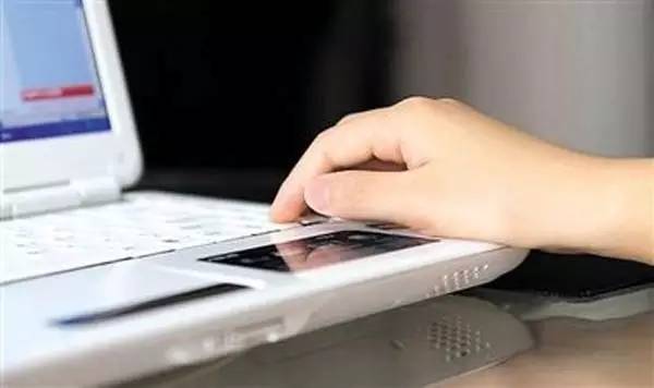 网上订飞机票订错怎么办,买的国际机票姓名字母错了