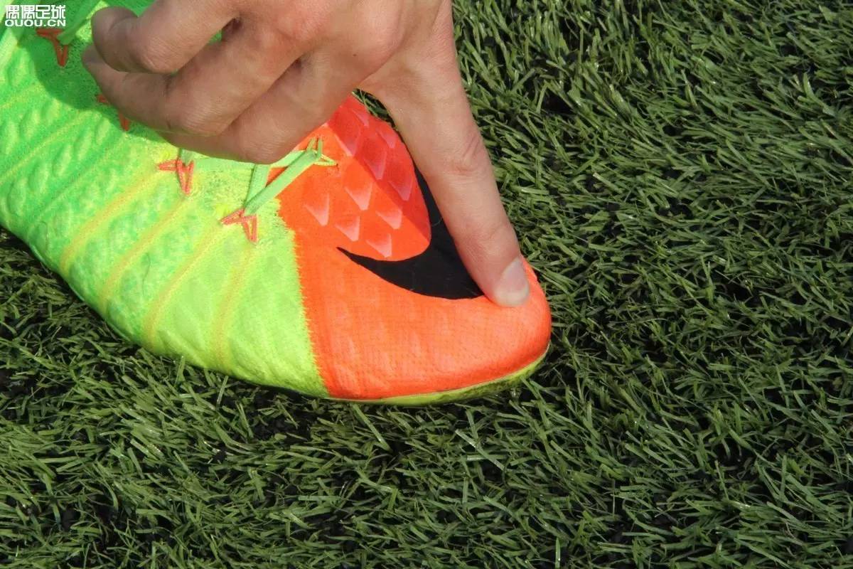 nikehypervenom毒蜂3顶级,hypervenom耐克