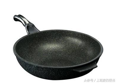 铸铁锅与不锈钢锅哪个不粘锅,不粘锅不锈钢锅铸铁锅哪个好