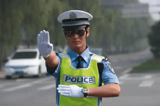 开车撞人了遇到事不要慌,开车撞人了比较严重怎么处理