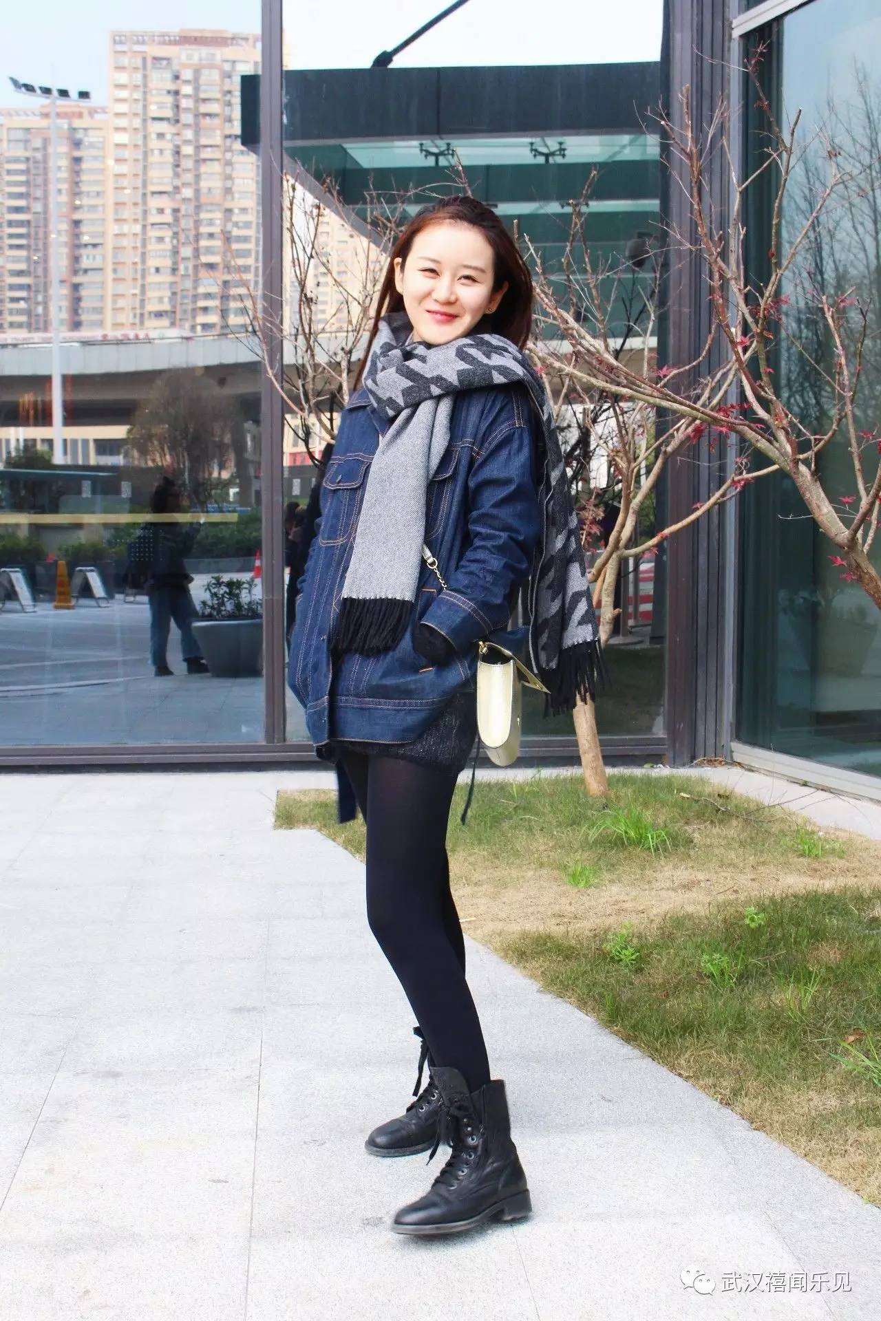 不会笑怎么拍照,不会拍照有多尬