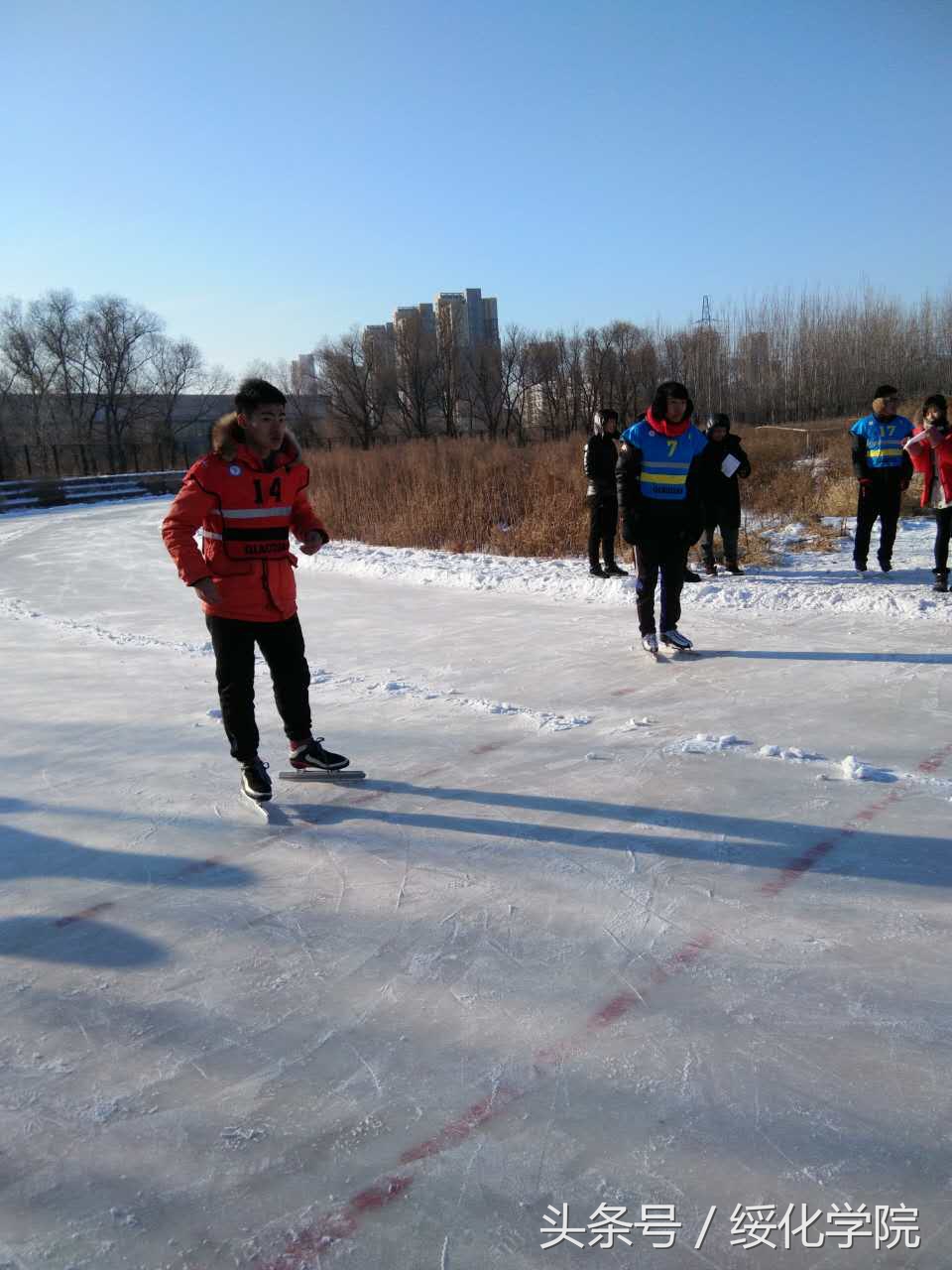 以后再也别说你的xx是体育老师教的了,体育老师才艺你远远不及