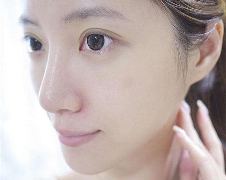 皮肤干燥适合哪款身体乳,换季身体皮肤干燥脱皮推荐身体乳