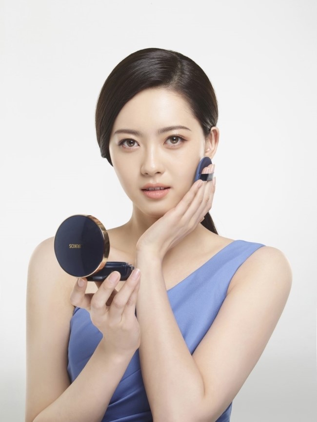 韩国气垫推荐公认好用第一名,韩国最好用的控油粉饼排行榜