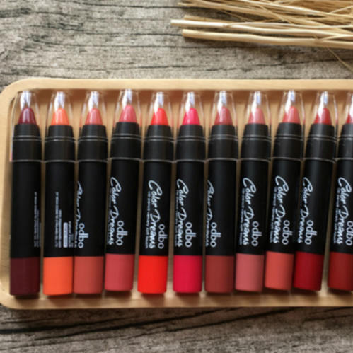 大牌什么口红最显白减龄,春天要打扮