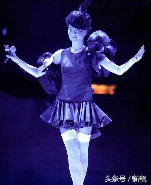 邓紫棋皮裤和别的女星对比,邓紫棋皮裤大盘点