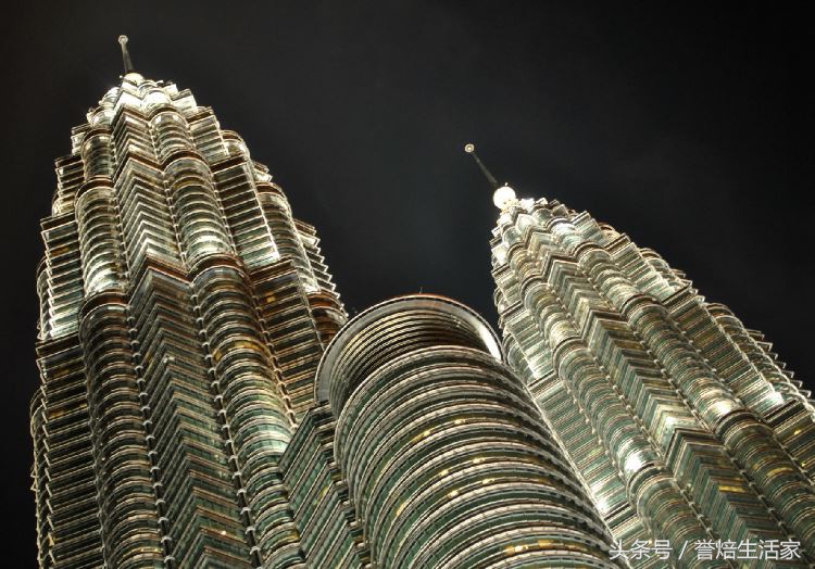 炮制一张世界威化地图，我要去7国品威化饼干