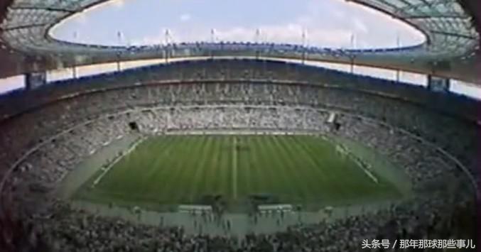 两届世界杯踢丢点球巴乔扼腕痛惜,98年世界杯法国vs意大利点球大战