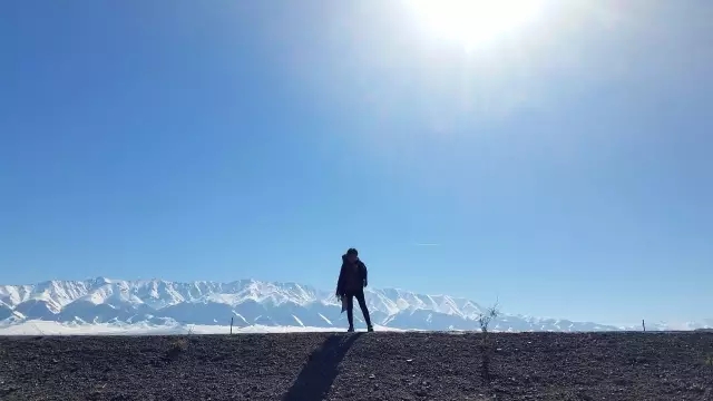 我不是喜欢旅行只是想逃避生活,不是旅行而是生活