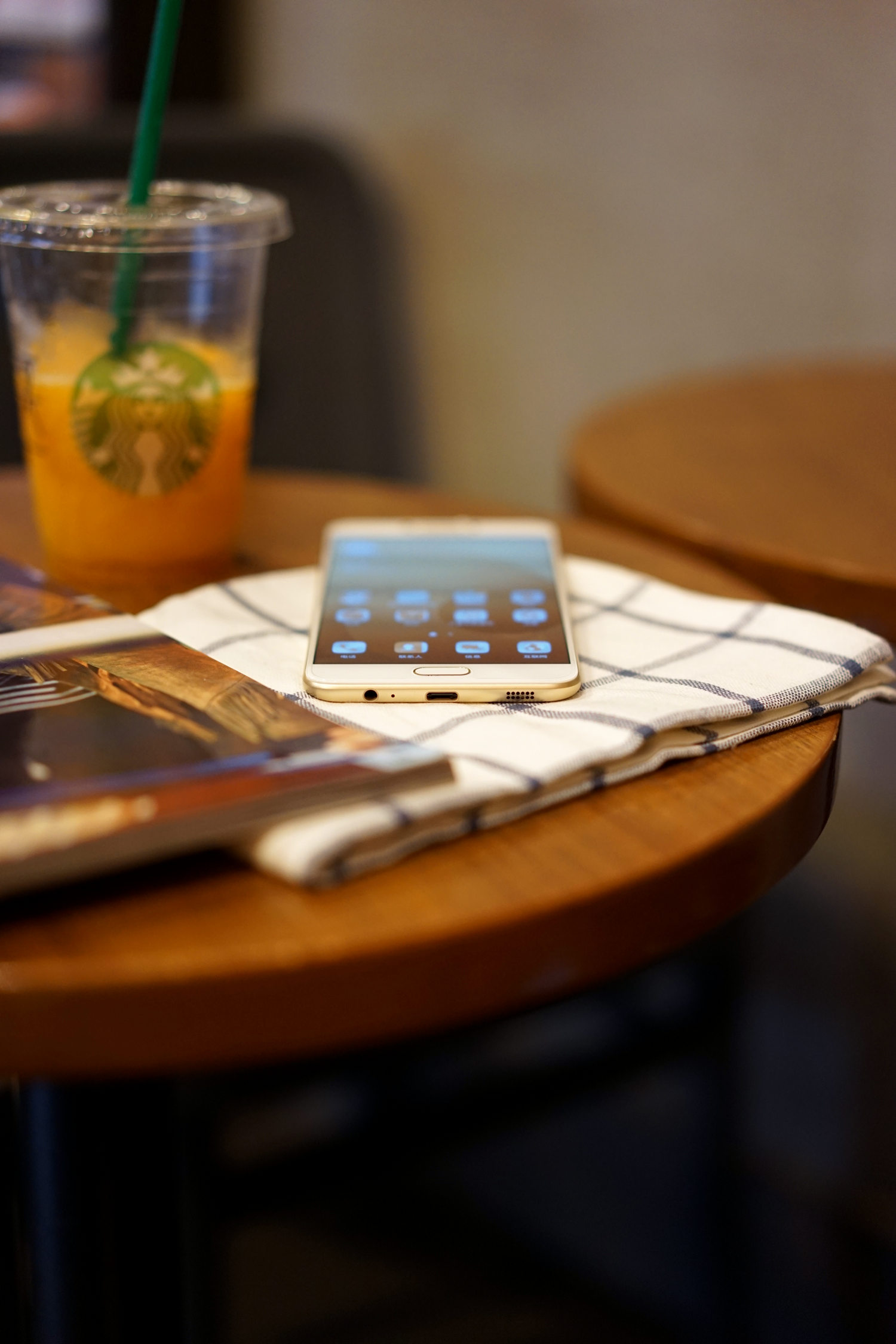 三星galaxyc7pro什么时候出的,三星galaxyc7pro什么价格