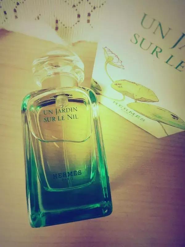 适合知性优雅气质女性的香水,香水控女