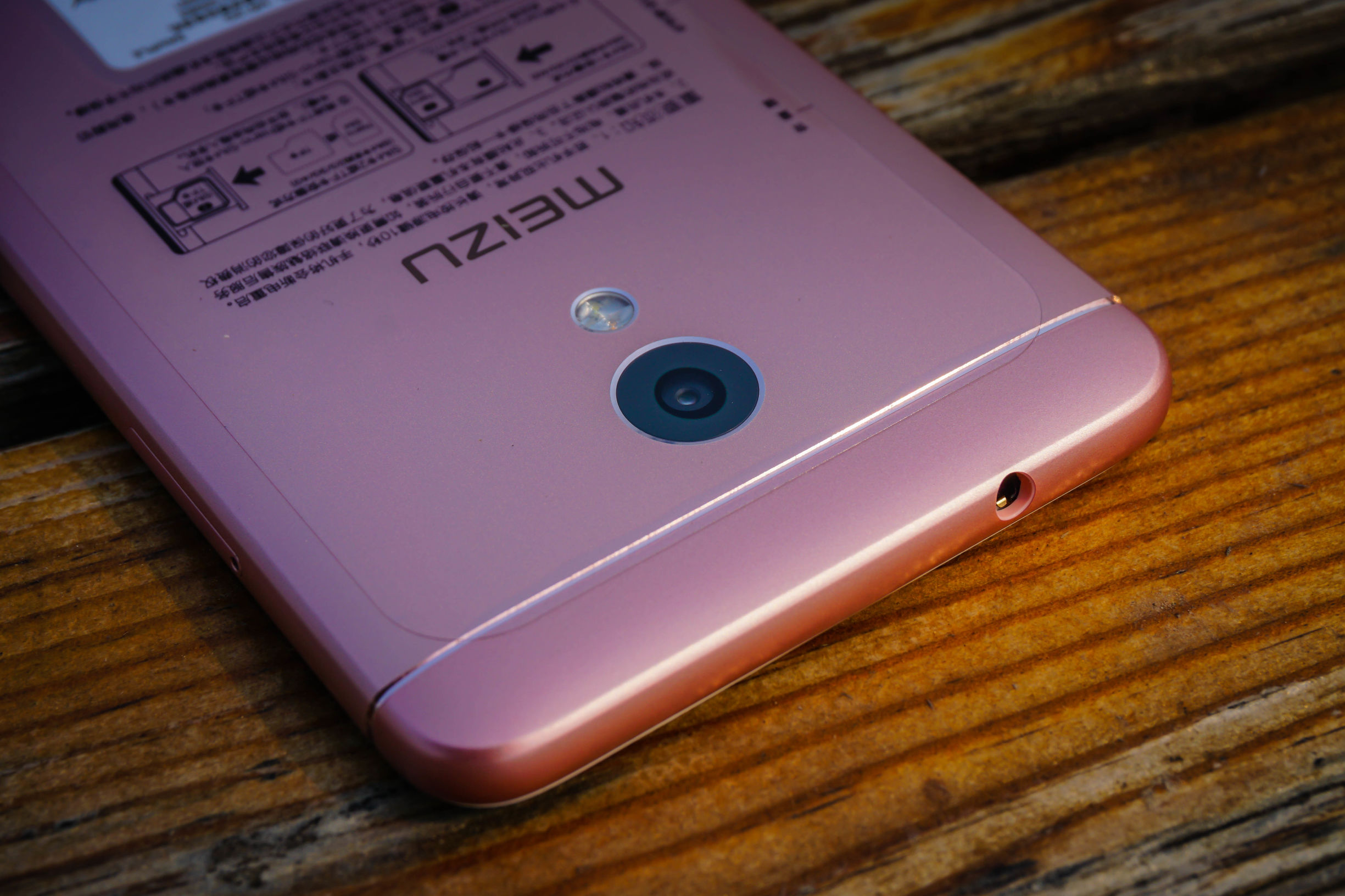 魅蓝5S金色手机怎么样,魅蓝5s手机评测视频