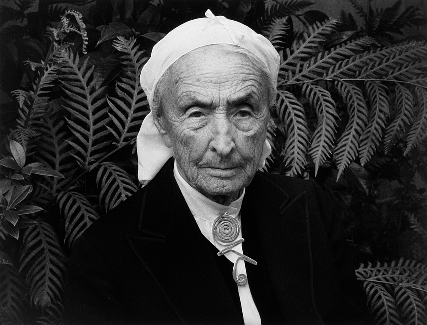 一位美了98年老奶奶的衣橱：不仅有“才华”，还有“坚持”