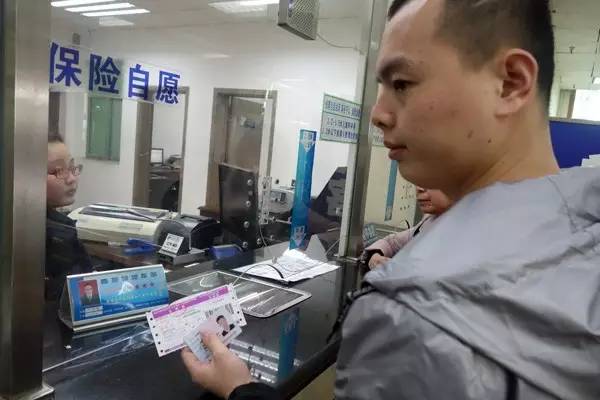 预订长途汽车票要注意什么 (有必要买长途客车票吗)