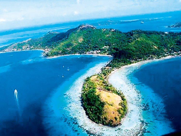 黄昏海边拍照片怎么拍出高级感,海景照拍摄技巧