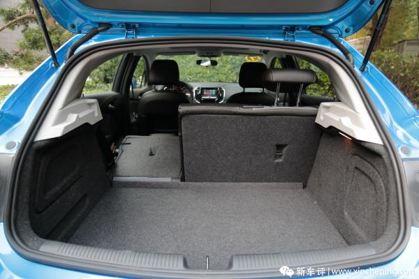 科鲁兹两厢和三厢哪个更好,科鲁兹两厢1.6怎么样