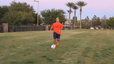 停球传球射门带球教学,传球带球射门