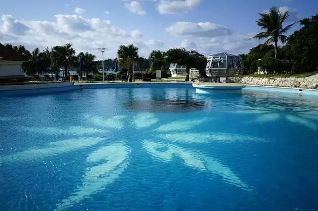 冲绳全日空万座海滨洲际酒店 (冲绳全日空洲际酒店)