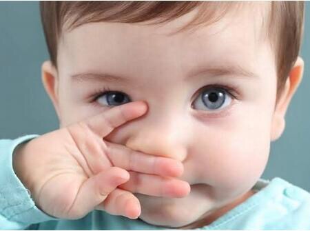 宝宝急性肠胃炎的症状及治疗方法,婴幼儿急性肠胃炎怎么引起的