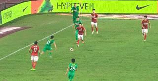 是谁让郑智又怒又无语？这个黑衣法官原来真姓黑！据说后台很硬