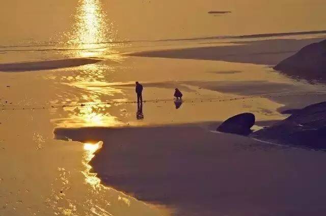 国内海边带小孩哪里好,哪个海边适合一个人带宝宝去玩