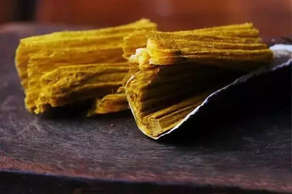 把茶卷起来当烟抽,把茶叶当烟来抽会长不高吗