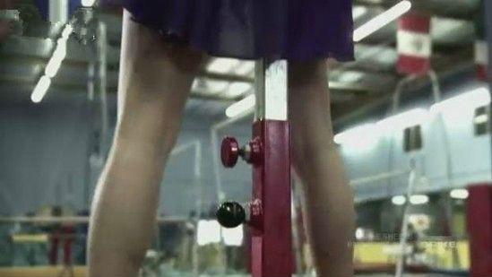 濂冲瓙鐜╁悗绌虹炕鎰忓韬骸,濂冲瓙鐜╁悗绌虹炕鎰忓鎽斾笅灞卞礀鍚庣画