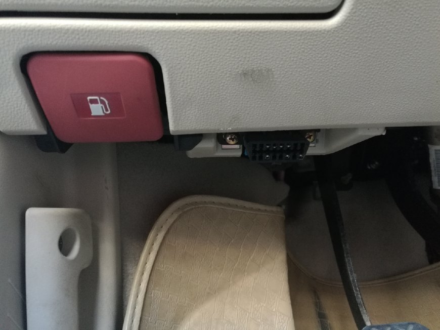 遥控汽车钥匙怎么组装,教你自己动手配汽车遥控钥匙