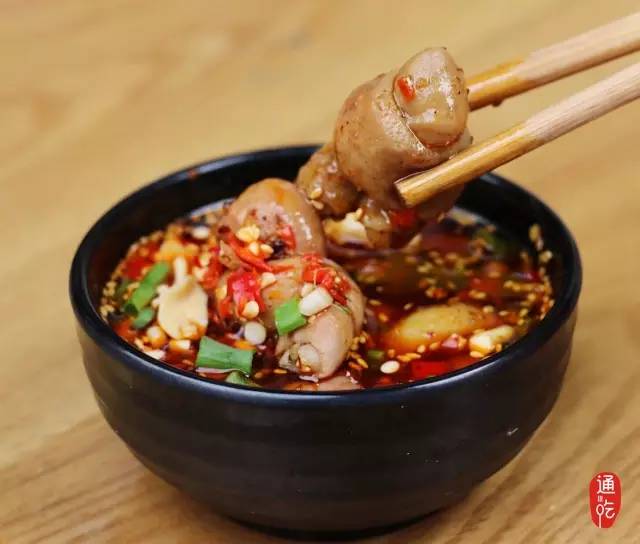 成都春熙路最好吃的苍蝇馆子火锅,春熙路必吃十大馆子