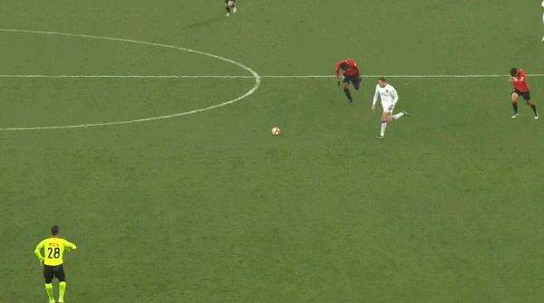 中超首场太搞笑马林挖坑自己跳假门将吓倒真前锋