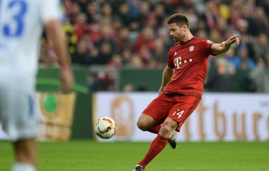 足球激情团队反击,足球射门最有激情的球员