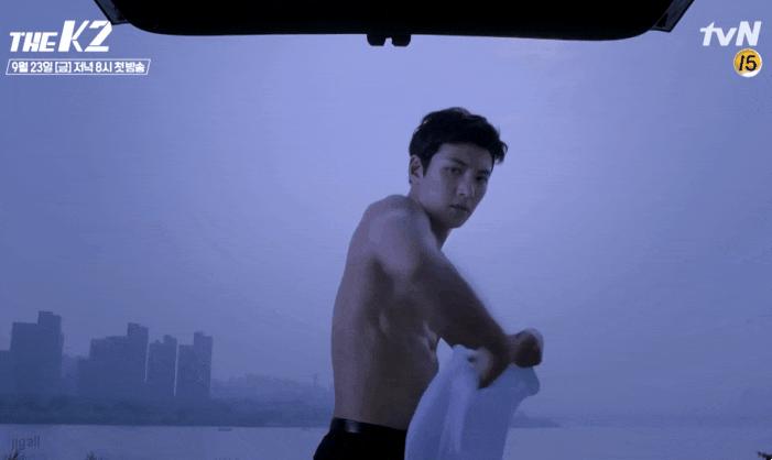 涨姿势了,结婚证照必须这样拍才不会丑一辈子!