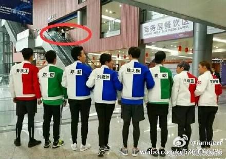 迪丽热巴邓超2020微博之夜互动,邓超迪丽热巴微博之夜2020