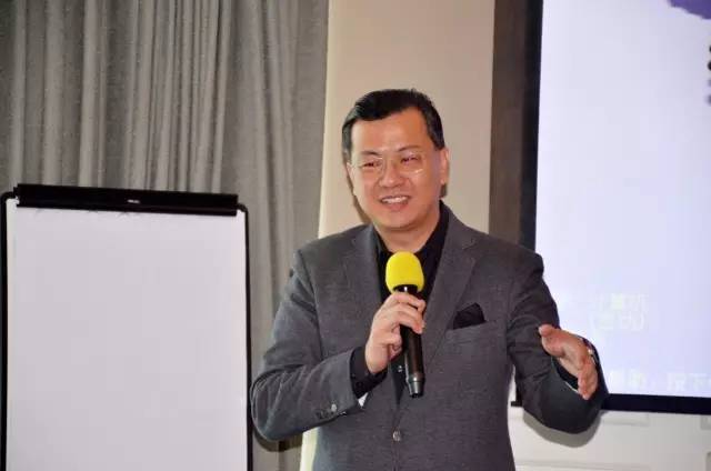 b2b电商平台数据如何分析,卫哲b2b怎么成功