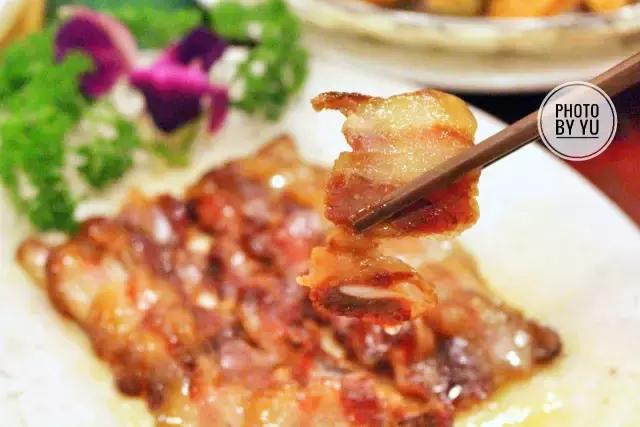 就是这个“肥坚”，十七年的默默坚守，用手工邕菜安慰老南宁的魂