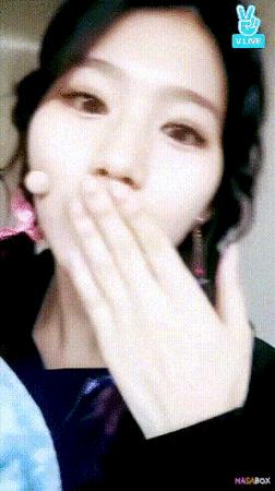 sana和twice合照,twicesana可爱表情