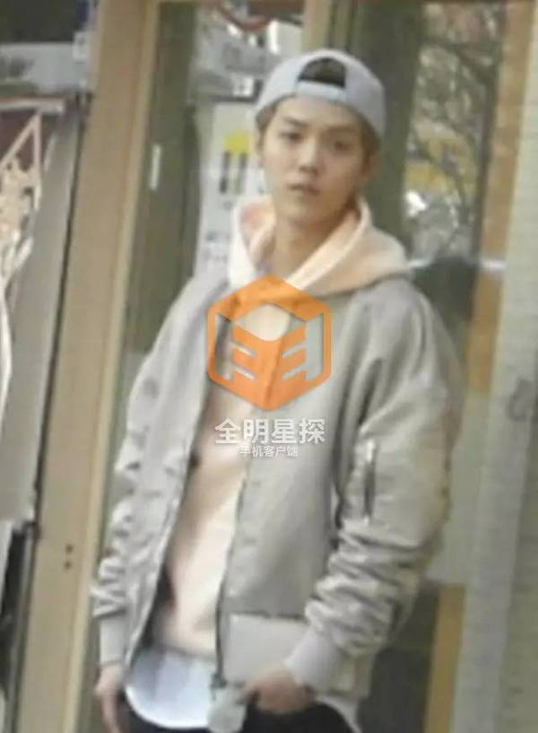 厉害了!鹿晗与神秘地陪同游东京3小时,还惹出了大动静!