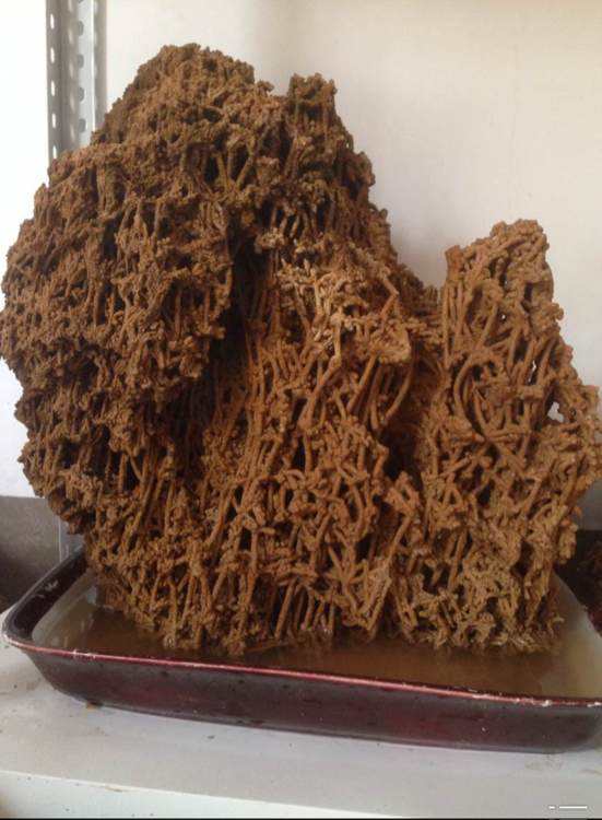 何年石上水，夜夜滴高层——再谈“上水石”