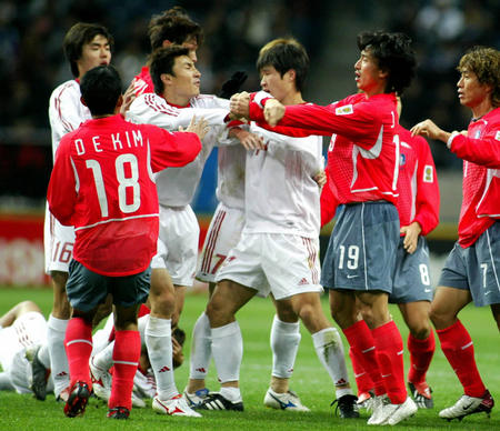 来中超的韩国球员,来中超踢球的国外球员什么心态