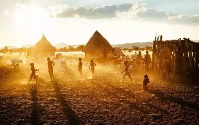 怎么拍出来照片和油画一样,拍照拍出油画质感