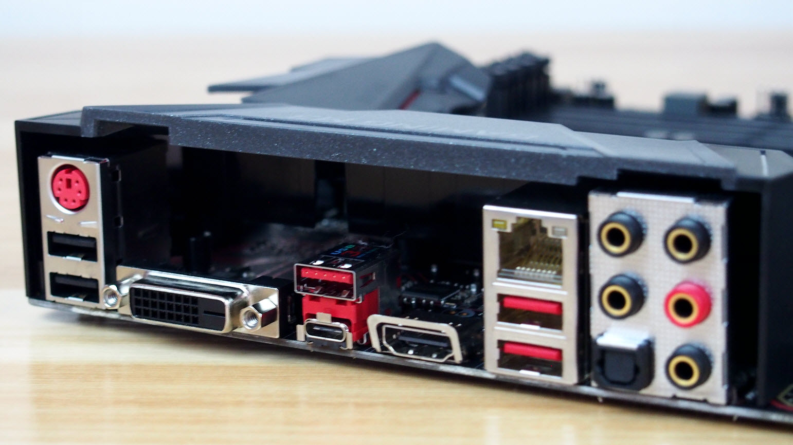 装机需要的是冷静,帮老友装一台完虐H1Z1的“幻觉”