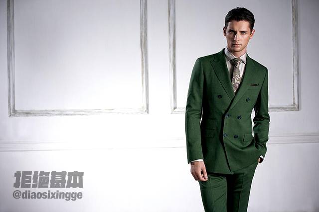 西装建议买定制的吗,定制西装与成衣的区别