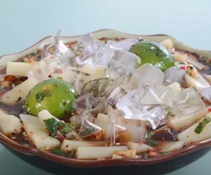 西双版纳旅游好吃的,西双版纳旅游好吃的水果