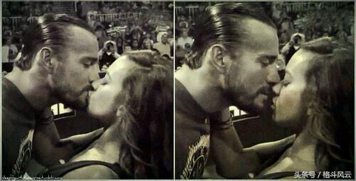 wwehhh夫妇vs隆达罗西,wwe2015年cm朋克