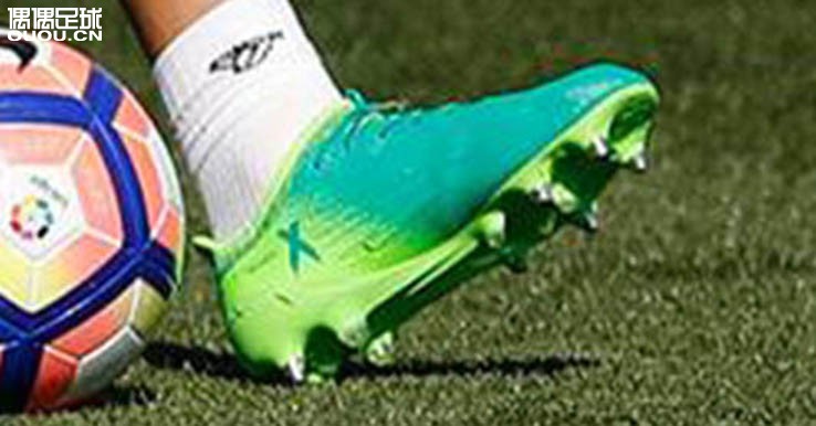 皇马阿迪达斯黑色,皇马群星最新配色