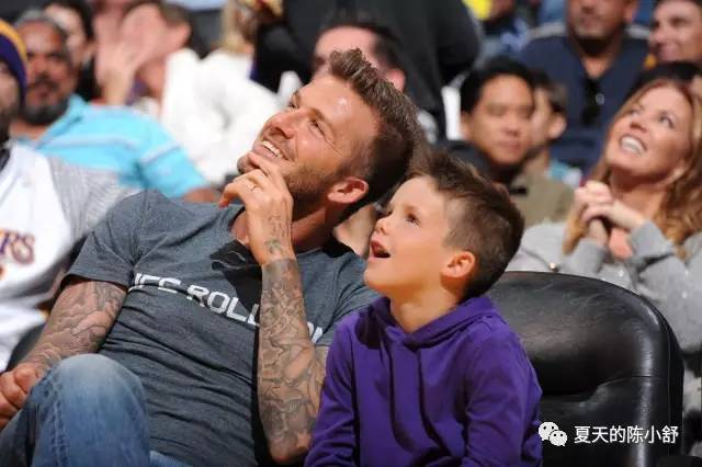 贝克汉姆的经典发型,贝克汉姆三个儿子颜值